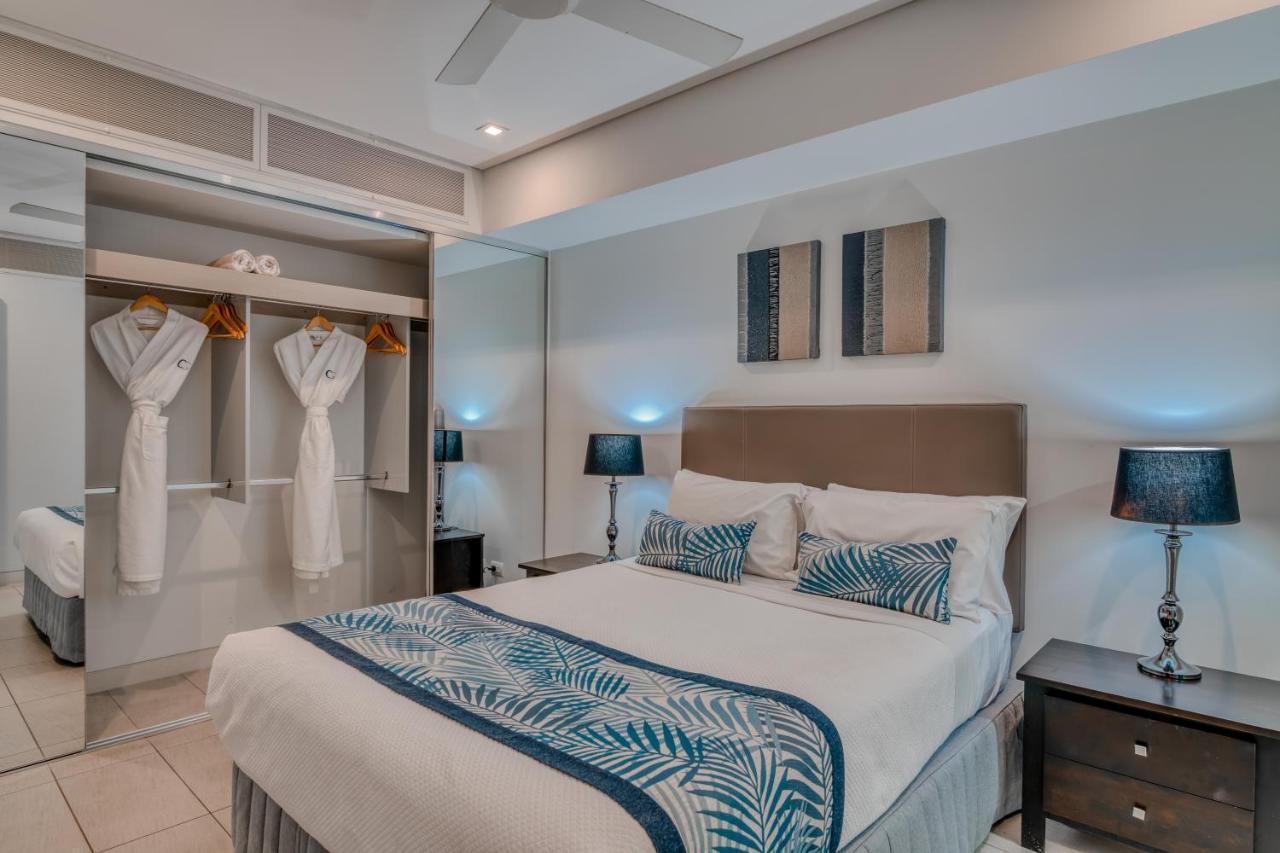 Coconut Grove Aparthotel Port Douglas Bagian luar foto