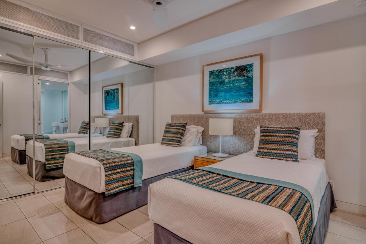 Coconut Grove Aparthotel Port Douglas Bagian luar foto