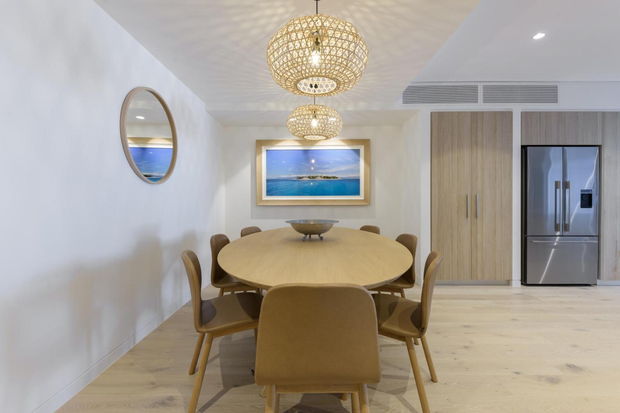 Coconut Grove Aparthotel Port Douglas Bagian luar foto
